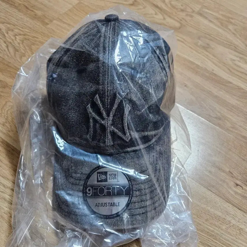[BUNJANG] New Era Yankees Denim Baseball Cap / 뉴에라 데님 양키스 볼캡