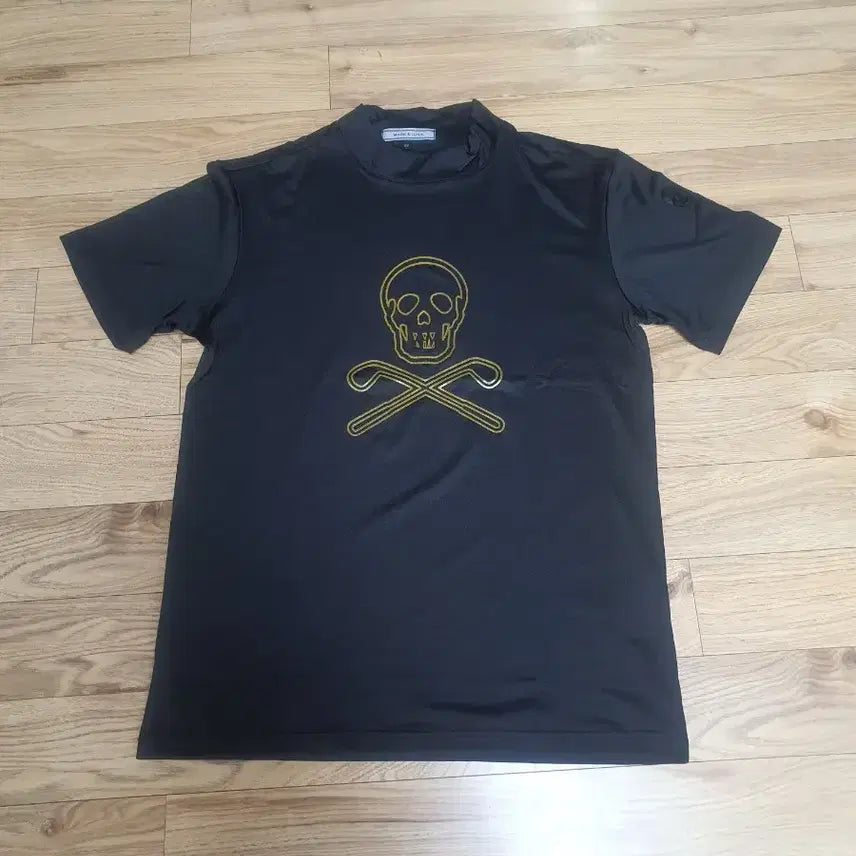 [BUNJANG] Mark &ロナ Skull Golf Short-Sleeve Cooling T-Shirt Black Size 100 / 마크앤로나 해골 골프 반팔 냉감티셔츠 블랙 (100사이즈)새상품