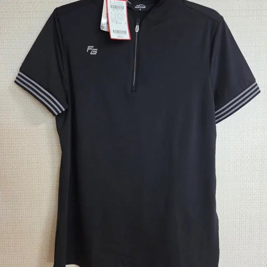 [BUNJANG] Python FG Black Half-Zip Short-Sleeve T-Shirt / 파이톤 FG 블랙 반집업 반팔 티셔츠
