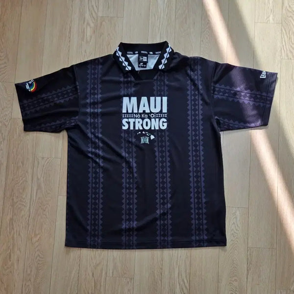 [BUNJANG] New Era University of Hawaii Maui Strong Short Sleeve T-Shirt Size S / 미사용 뉴에라 하와이 대학 마우이 스트롱 카라반팔티  S사이즈 (90)