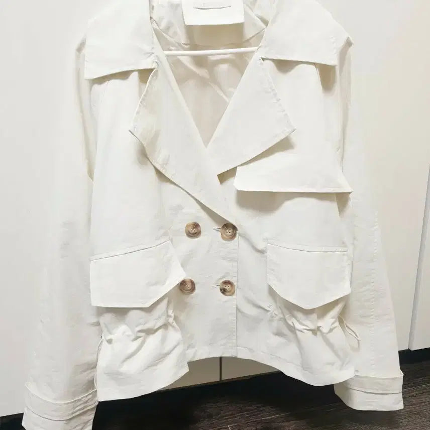 [BUNJANG] Cream Trench Coat (New) / 트렌치코트(새상품)