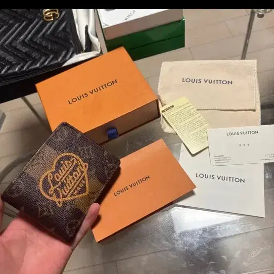 [BUNJANG] Louis Vuitton NIGO Collaboration Limited Edition Monogram Canvas Wallet / 루이비통 한정판 니고  반지갑