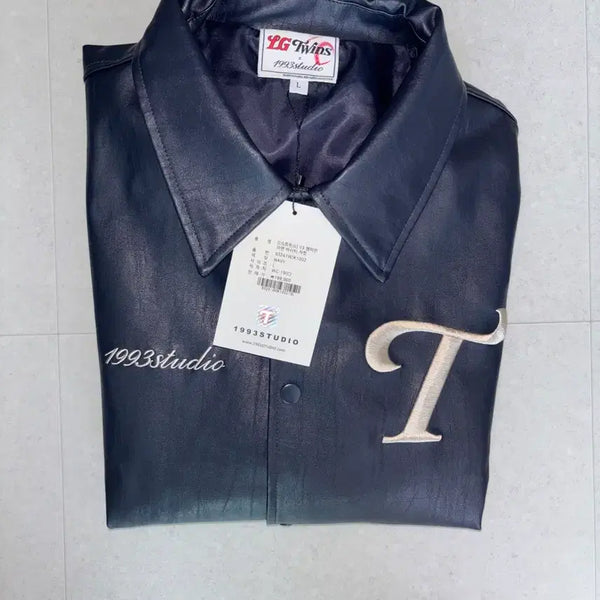 [BUNJANG] LG Twins 1993studio Varsity Jacket (Navy, L) / Lg 트윈스 바시티자켓 판매
