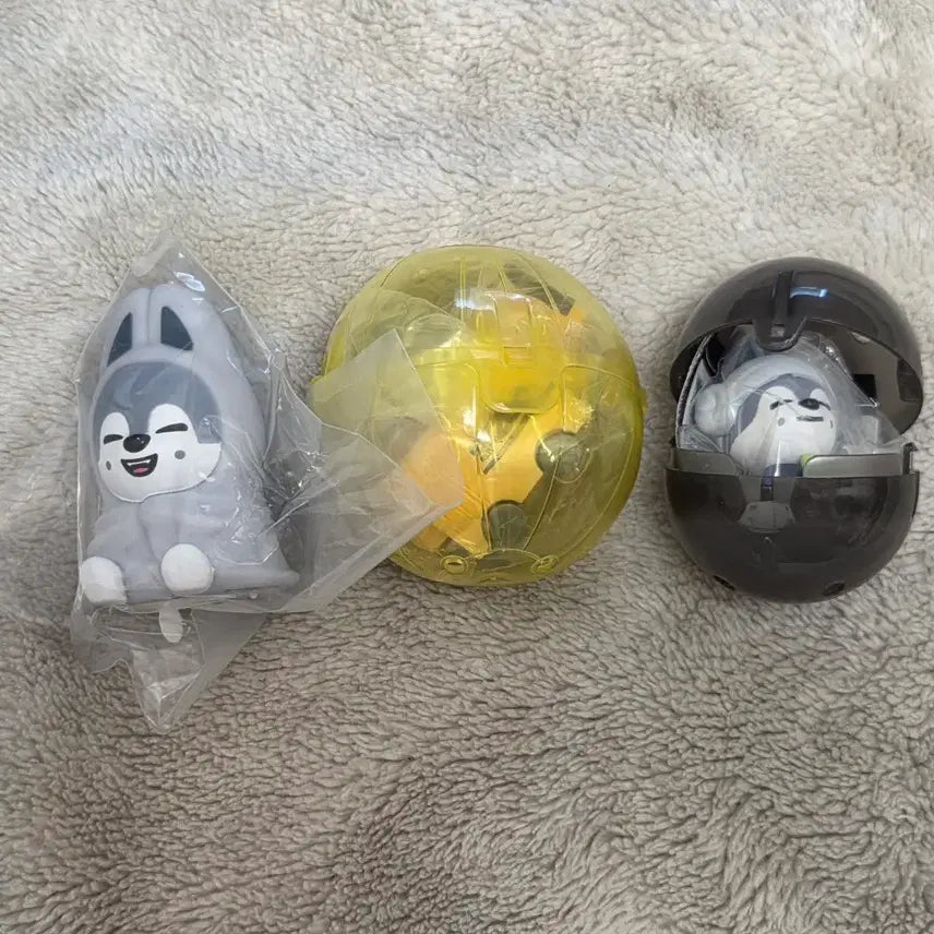 [BUNJANG] Stray Kids Bang Chan Wolf Chan Bandai Light Gacha + Sauna Figure Gacha / 스키즈 스키주 방찬 울프찬 일본반다이 라이트+스쿨버스+사우나 피규어 가챠