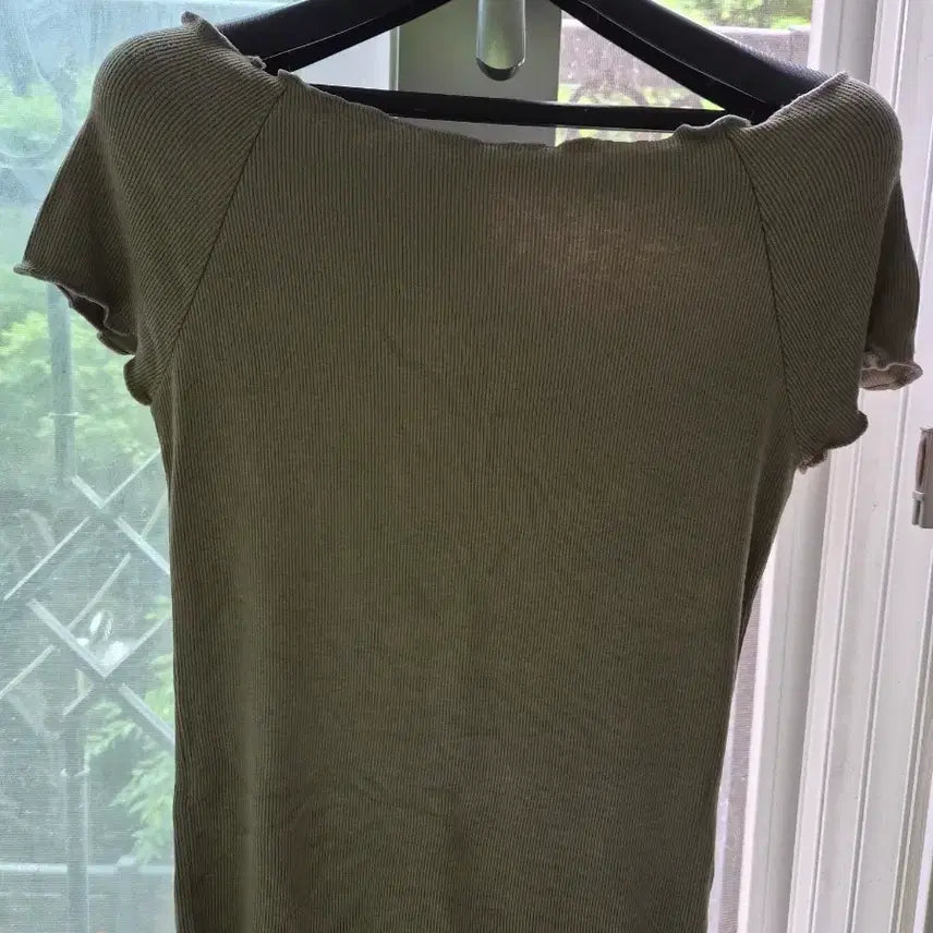 [BUNJANG] Sheryl Off Shoulder Knit Top / 셔릴 오프 숄더