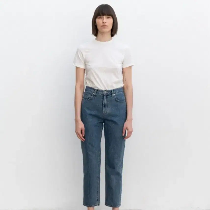 [BUNJANG] Amomento Regular Denim (M) / 아모멘토 레귤러 데님(m)