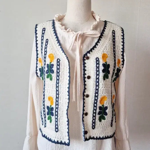 [BUNJANG] Open Closet Frill Blouse + Crochet Vest Set / 오픈클로셋 블라우스+조끼세트 free새상품