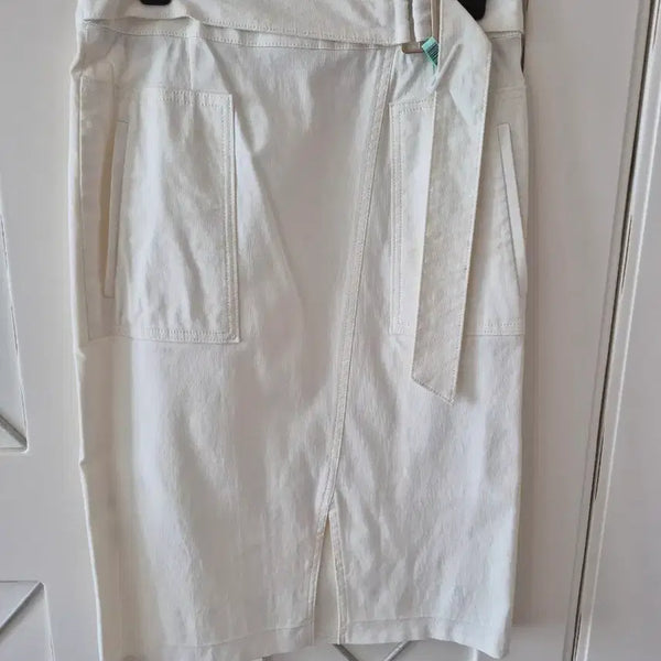 [BUNJANG] DECO White Belt Skirt Size 55 / 데코 화이트 벨트 스커트