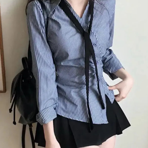 [BUNJANG] Stripe V-Neck Button Preppy Look Shirt / 스트라이프 브이넥 사선 단추 프레피룩 셔츠