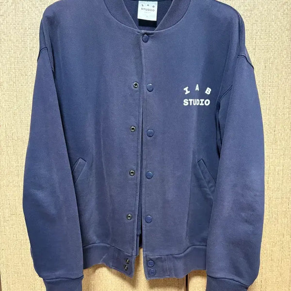 [BUNJANG] IAB Studio Stadium Jacket 21ss / [L] 아이앱 스튜디오 스타디움 자켓 21ss