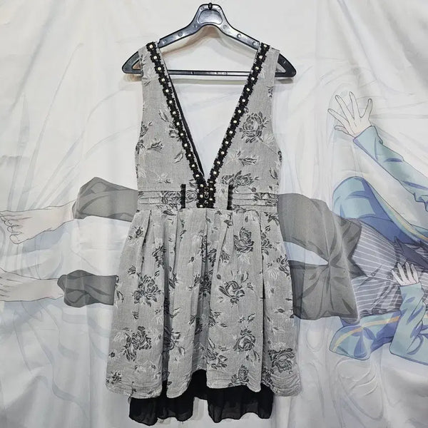 [BUNJANG] Axes Femme Floral Pattern V-Neck Midi Dress / axes femme  엑세스팜  원피스