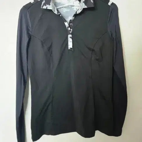 [BUNJANG] Descente Golf Women's Camo Long Sleeve T-Shirt S / 데상트골프 여성 카모 긴팔 티셔츠S