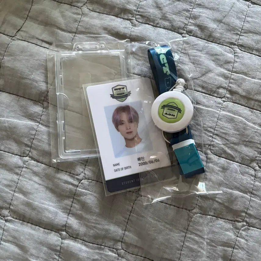 [BUNJANG] DREAMVIBE Haechan Student ID Card / 드림바이브 해찬 학생증