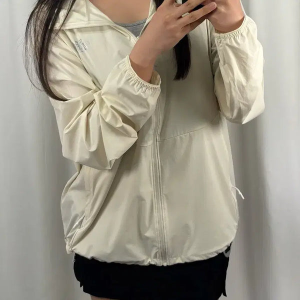 [BUNJANG] The North Face Ivory Windbreaker Jacket / 노스페이스 아이보리 바람막이 자켓