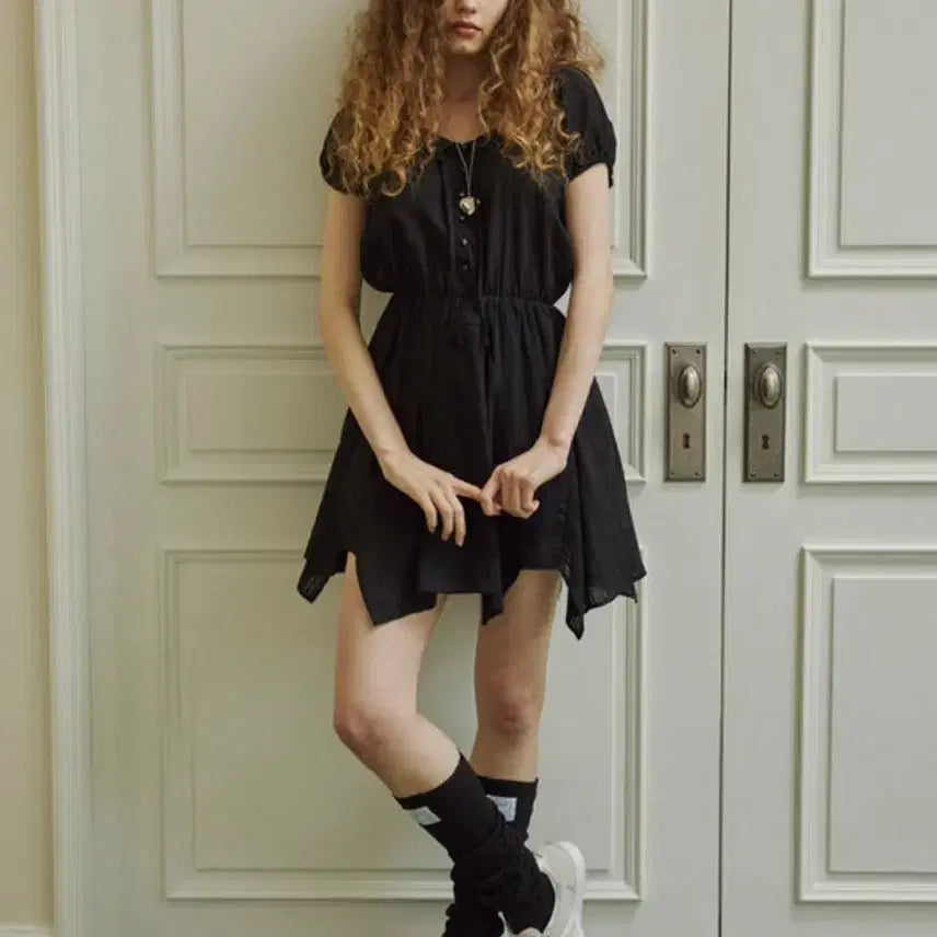 [BUNJANG] Dillàdi Jolly Dress Black + Knee Socks Set / 딜라이디 jolly dress balck 원피스 블랙+니삭스