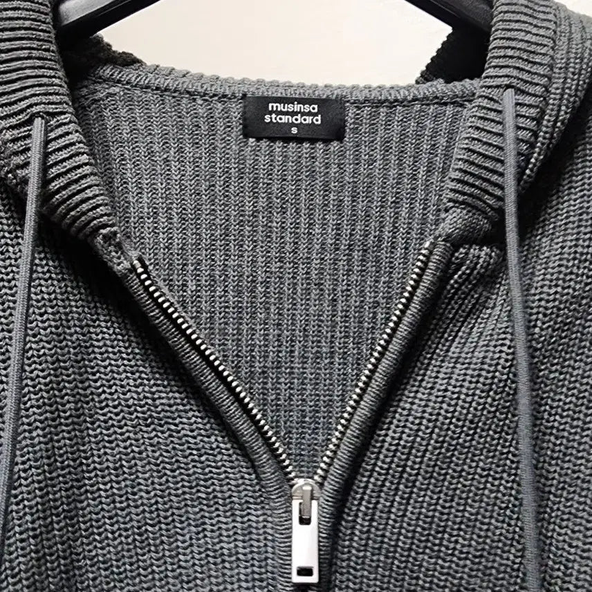[BUNJANG] Musinsa Standard Women's Ribbed Knit Hooded Zip-Up S - Medium Grey / (무신사스탠다드) 우먼즈 리브드 니트 후디드 집업S [미디엄 그레이]
