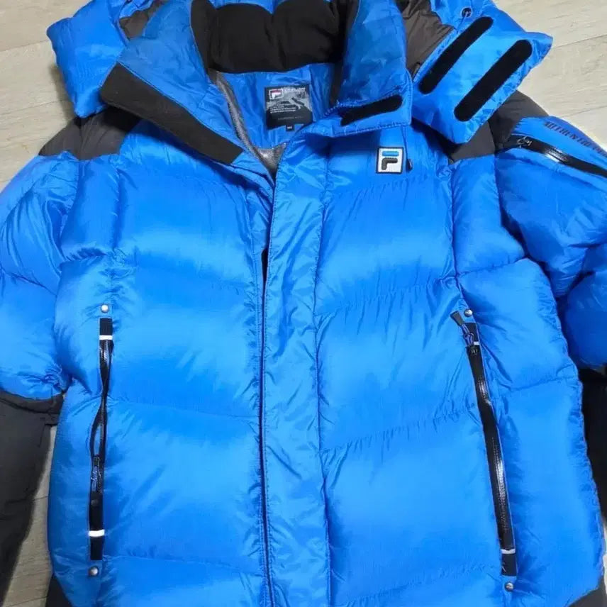 [BUNJANG] Fila Padded Winter Jacket (105) / 휠라 패딩 105