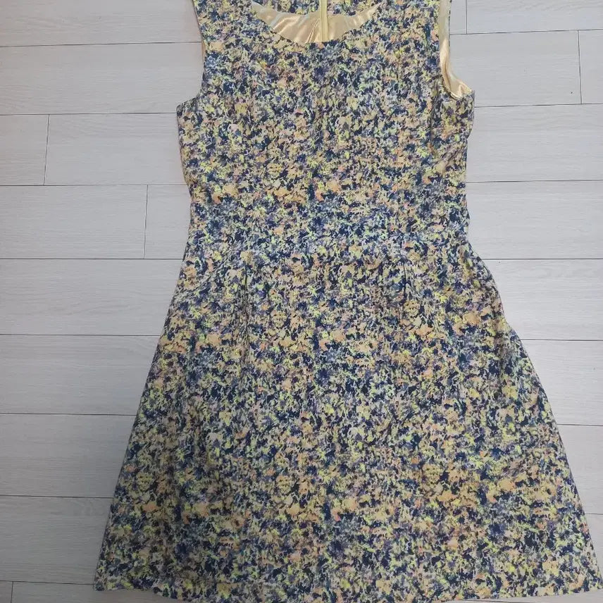 [BUNJANG] NICE CLAUP Pattern Sleeveless A-Line Dress / 나이스클랍 패턴 민소매 원피스 55 여름원피스