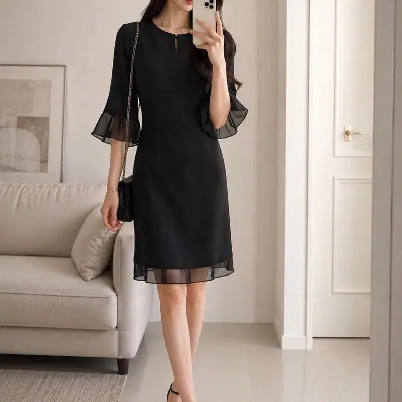 [BUNJANG] Black Midi Dress with Wrist Frills / 손목 프릴이 예쁜 검정 원피스 봄, 여름,가을