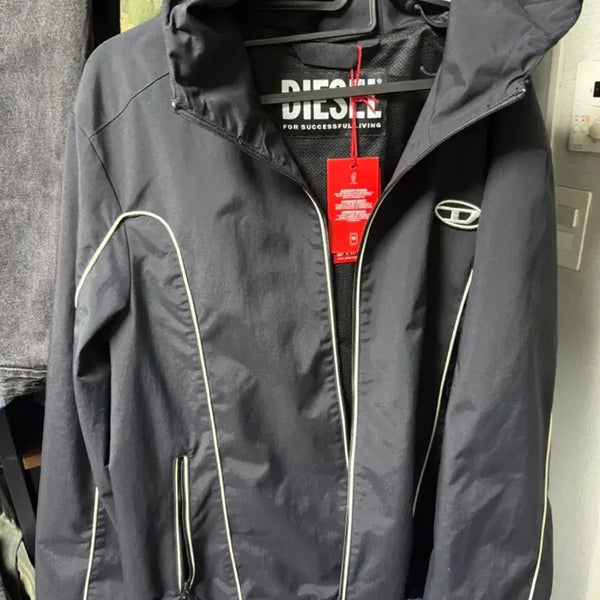 [BUNJANG] Diesel J-Hives Contrast Piping Windbreaker Black L / 디젤 J-하이브스 콘트라스트 파이핑 윈드브레이커 블랙 새상품 L