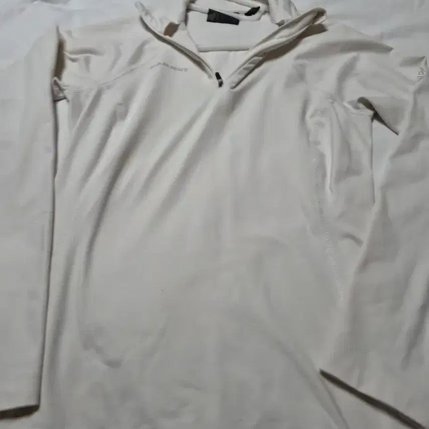 [BUNJANG] Mammut White Pullover Long-Sleeve T-Shirt / 마무트 화이트 풀오버 긴팔티 새것