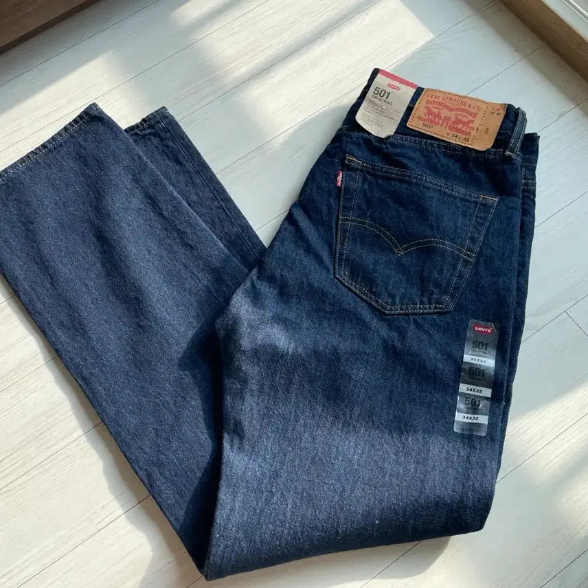 [BUNJANG] Levi's 501 Original Fit Jeans - Size 34x32 / 리바이스 501 34 x 32