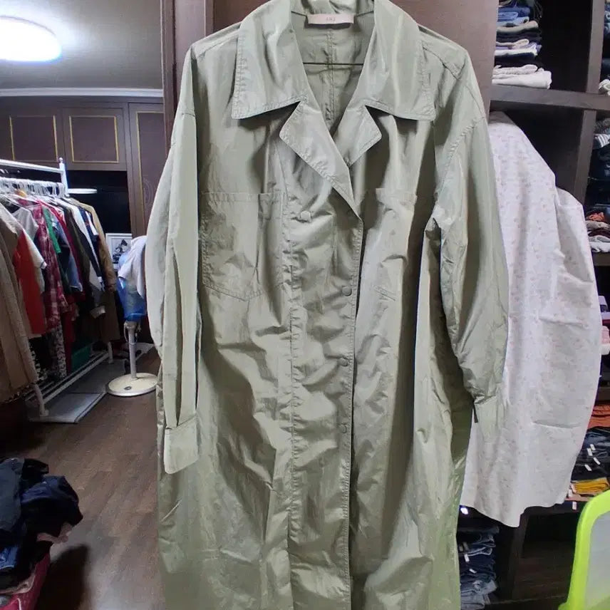 [BUNJANG] AMX Khaki Long Trench Coat (L) / AMX카키색 롱 트렌치 코트(L)