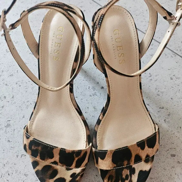 [BUNJANG] Guess Leopard Strap Heeled Sandals - Size 225 / 게스 레오파드 샌들 힐 225사이즈