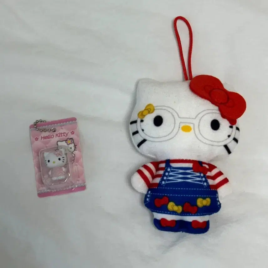 [BUNJANG] Hello Kitty McDo Toy Keychain & Quilt Miniature Gachapon Bundle Set / 핼로키티 맥토이 인형키링+퀼트미니어쳐 가챠 일괄