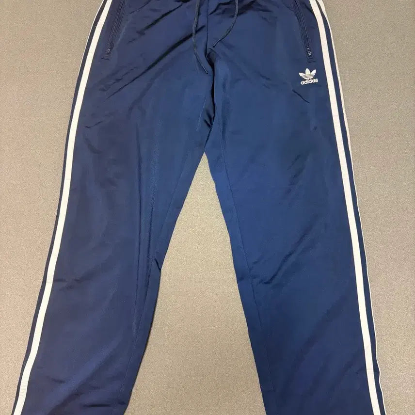 [BUNJANG] Adidas Firebird Navy L Pants / 아디다스 파이어버드 네이비 M 팬츠