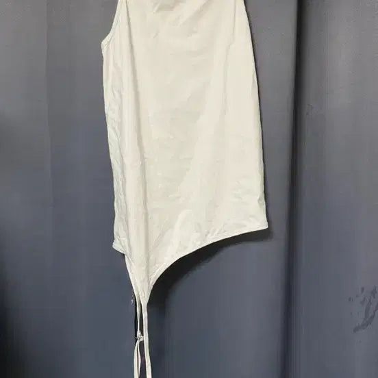 [BUNJANG] White Strap Camisole / 레이어드 화이트 끈 나시