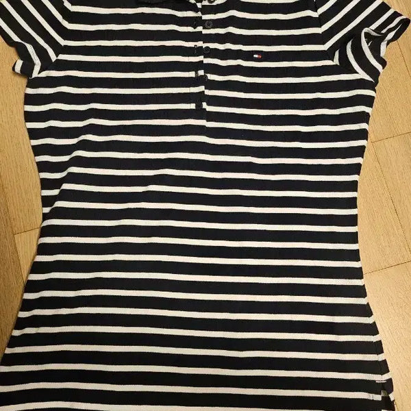 [BUNJANG] Tommy Hilfiger Striped Short-Sleeve Polo Shirt / 타미힐피거 스트라이프 반팔 카라티