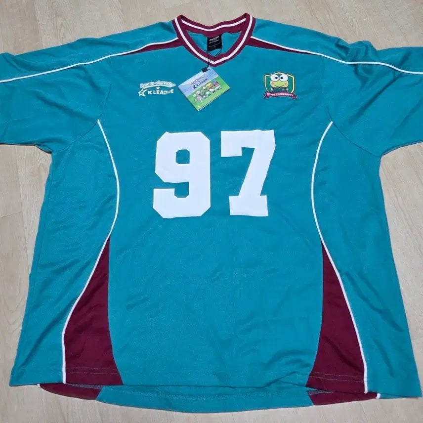 [BUNJANG] K League x Sanrio Kerokeroppi Football Jersey (Size 1) / (1사이즈)K리그 산리오 대전하나시티즌 풋볼저지 케로케로케로피 사이즈1