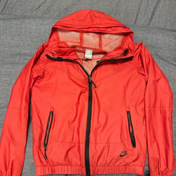[BUNJANG] Nike Windbreaker Jacket (Size S) / 나이키 바람막이 s