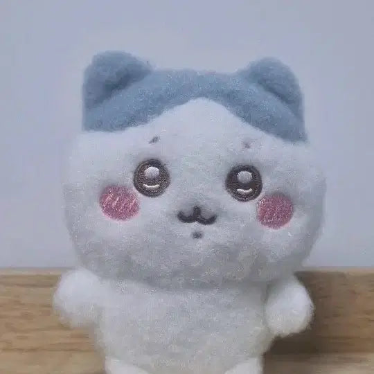 [BUNJANG] Chiikawa Hachiware Pitarest Magnet Plush / 치이카와 하치와레 피타레스토 자석 인형