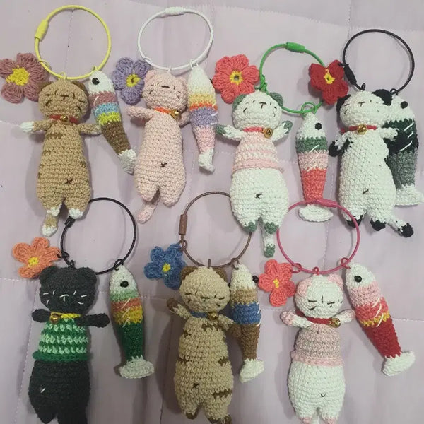 [BUNJANG] Handmade Knitted Fish and Cat Keyring Charm Doll / 핸드메이드 손뜨개 뜨개질 생선과 고양이 키링 열쇠고리 인형 개당 가격