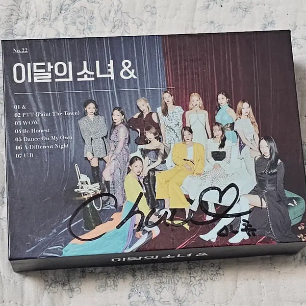 [BUNJANG] LOONA Chuu Signed Kino Album / 츄 Chuu 친필 싸인 키노 앨범