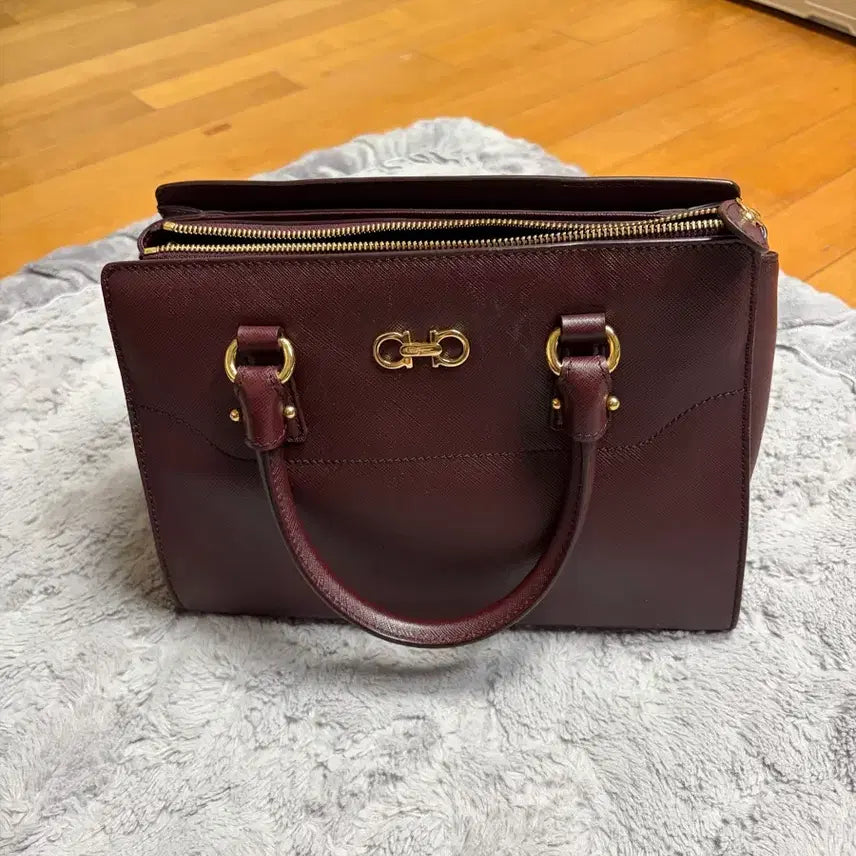 [BUNJANG] Salvatore Ferragamo Burgundy Leather Tote Bag / 페라가모 버건디 토드백