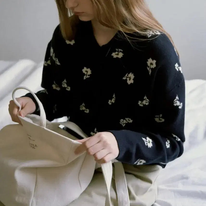 [BUNJANG] URAGO Flower Pattern Cardigan / 유라고 flower pattern 가디건(1회 착용)