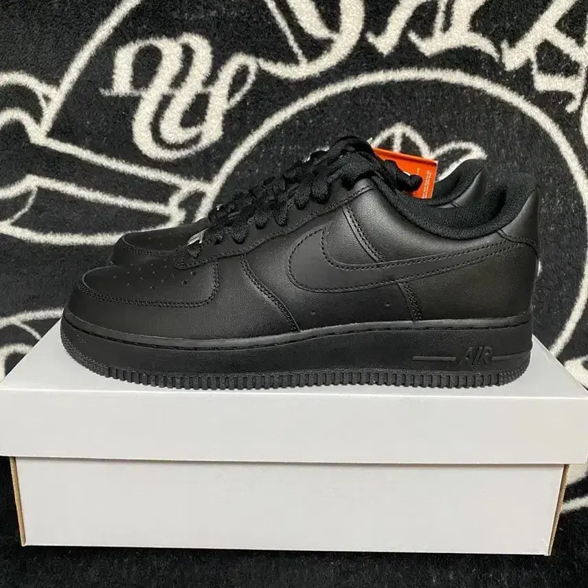 [BUNJANG] Nike Air Force All Black Sneakers / 나이키 에어포스 올블랙 270 280