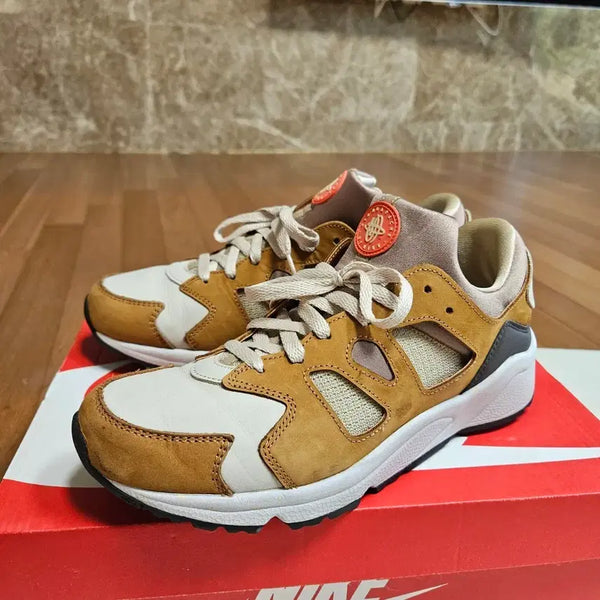 [BUNJANG] Nike Air Huarache International Size 270 / 나이키 허라치 인터네셔널 270사이즈