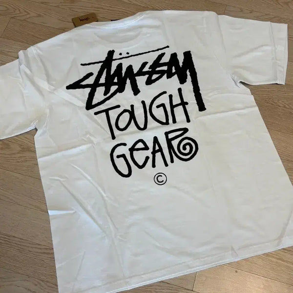 [BUNJANG] Stussy Tough Gear T-Shirt White / 스투시 터프 기어 반팔 새상품 S, M, L, XL
