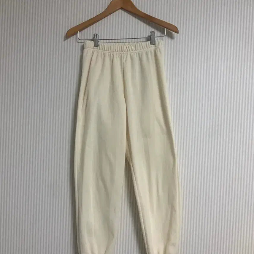 [BUNJANG] Ivory Light Fleece Jogger Pants / 아이보리 약기모 조거팬츠 ~66