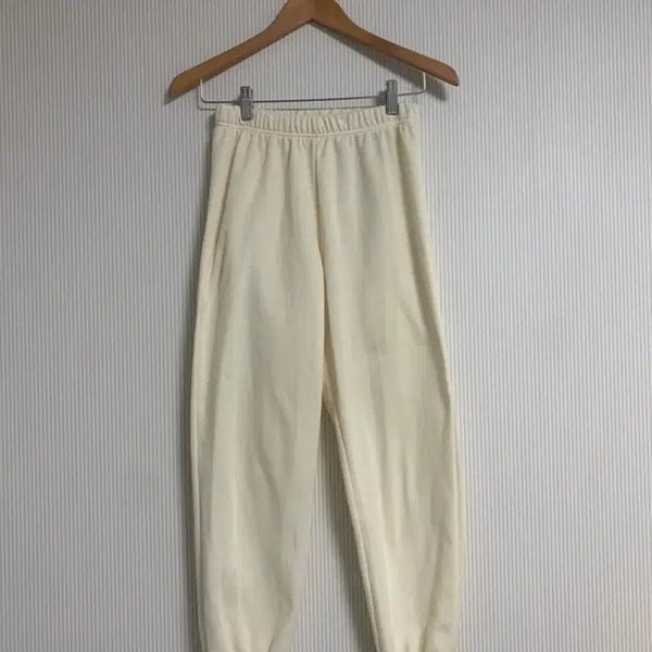 [BUNJANG] Ivory Light Fleece Jogger Pants / 아이보리 약기모 조거팬츠 ~66