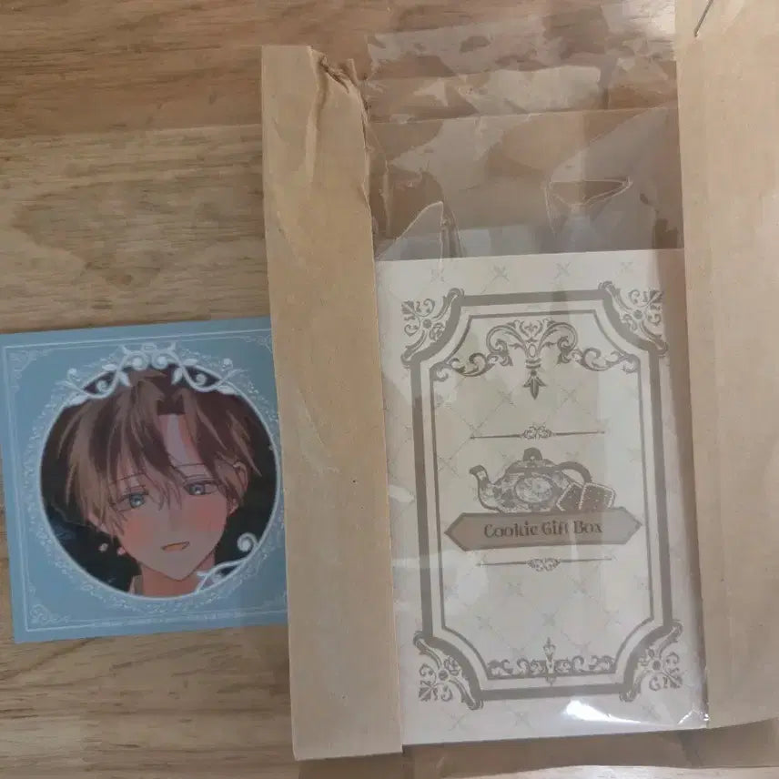 [BUNJANG] Gomels (Game) Animate Cafe Bookcase Cookie Set Adrian Coaster Special / [ 공메살 ] 애니메이트 카페 북케이스 쿠키 세트 코스터 특전