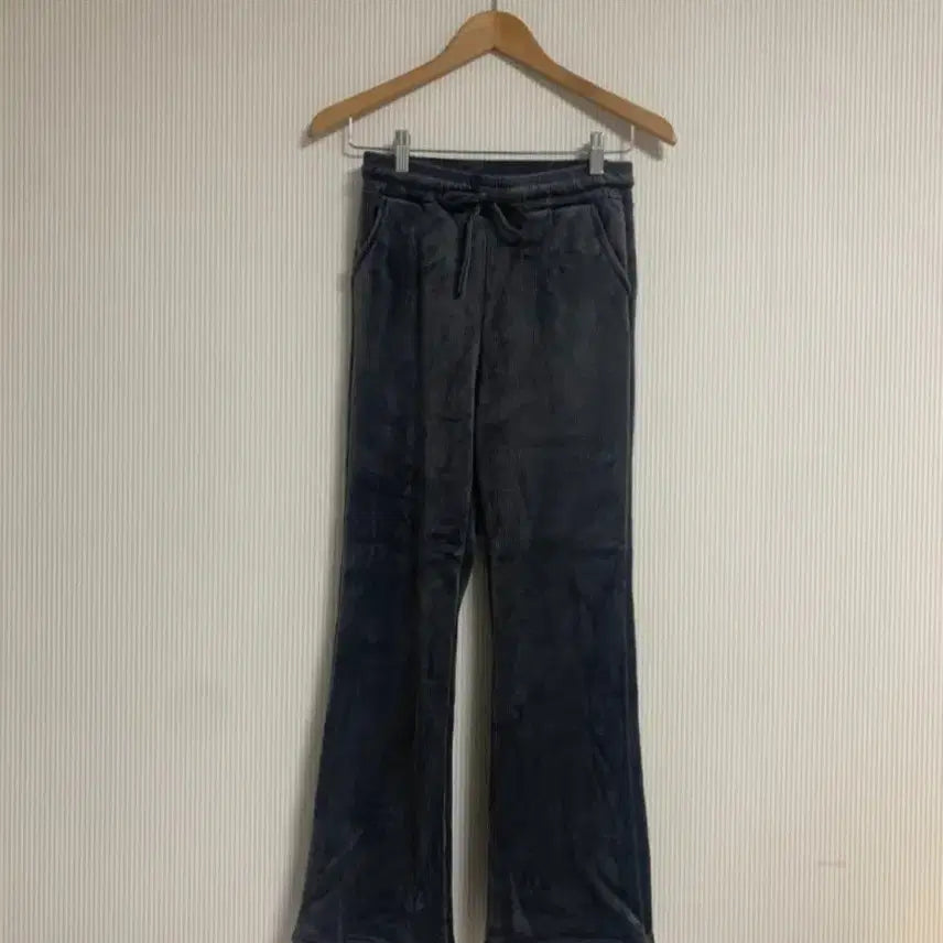 [BUNJANG] Fleece Lined Bootcut Training Pants / 새상품 기모 부츠컷 트레이닝팬츠 부드러워요