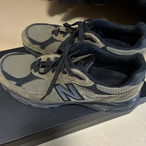 [BUNJANG] New Balance x JOUND 990v3 Brown/Black Sneakers / 뉴발란스 자운드 990V3 브라운블랙 285