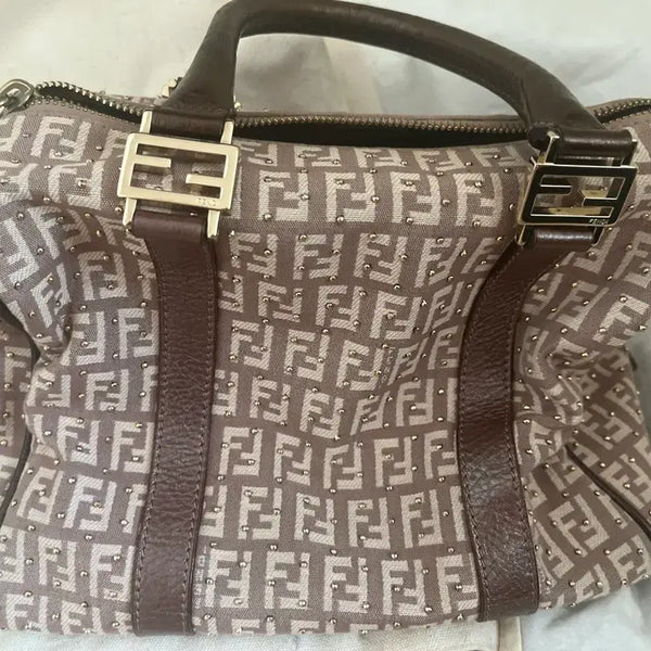 [BUNJANG] Fendi Studded Tote Bag / 펜디 스터드 토트백