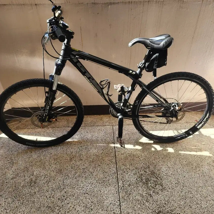 [BUNJANG] GT MTB Bicycle Black 26-inch S-Size / GT MTB 자전거 블랙 26인치 S사이즈
