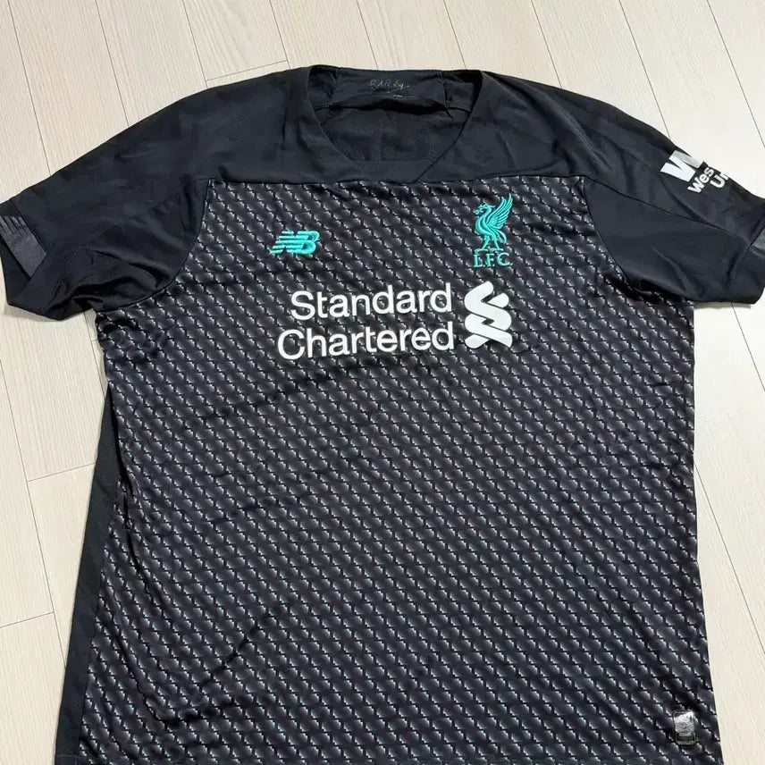 [BUNJANG] Liverpool 23/24 Third Kit Black Short Sleeve / 리버풀 23/24 써드 유니폼 블랙 반팔